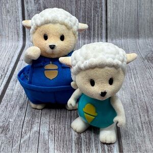 Lil Woodzeez Snipadoodles Sheep Family figurines.